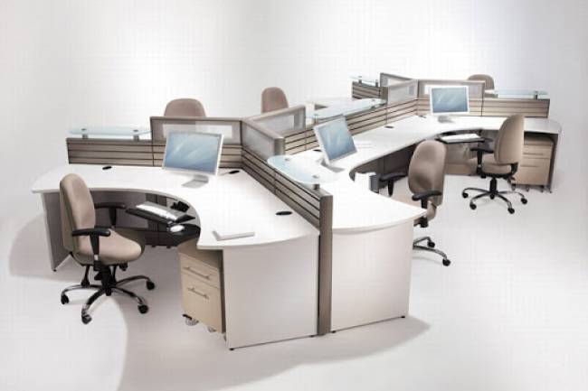 Create Ergonomics and Productivity with the Right Office Workstations