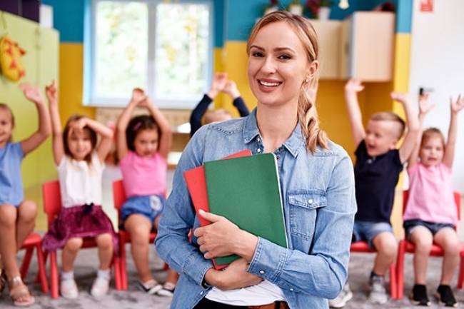 Become A Skilled And Professional Childcare Trainer In Australia