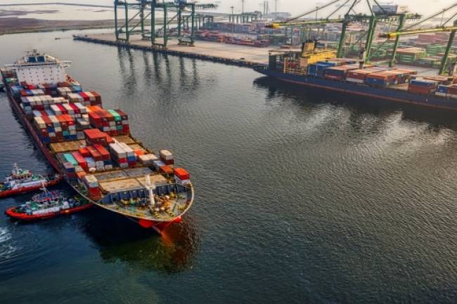 Sea Freight Forwarding Services In Dubai