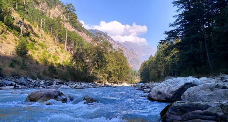 Kasol Kheerganga Trek- A Complete Guide 